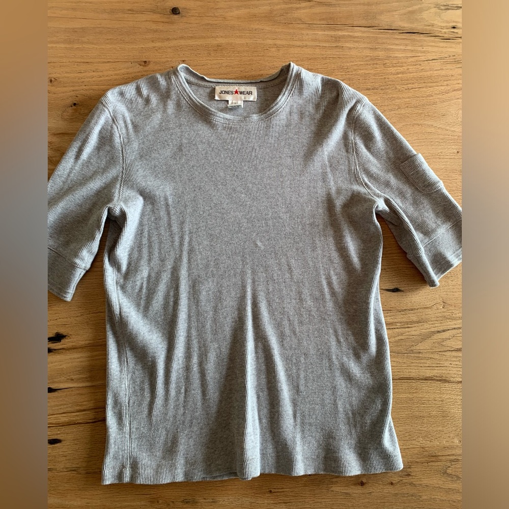 Jones Wear Rib Knit Cotton Tee‎ Shirt Gray women’s L Short Sleeve Preloved